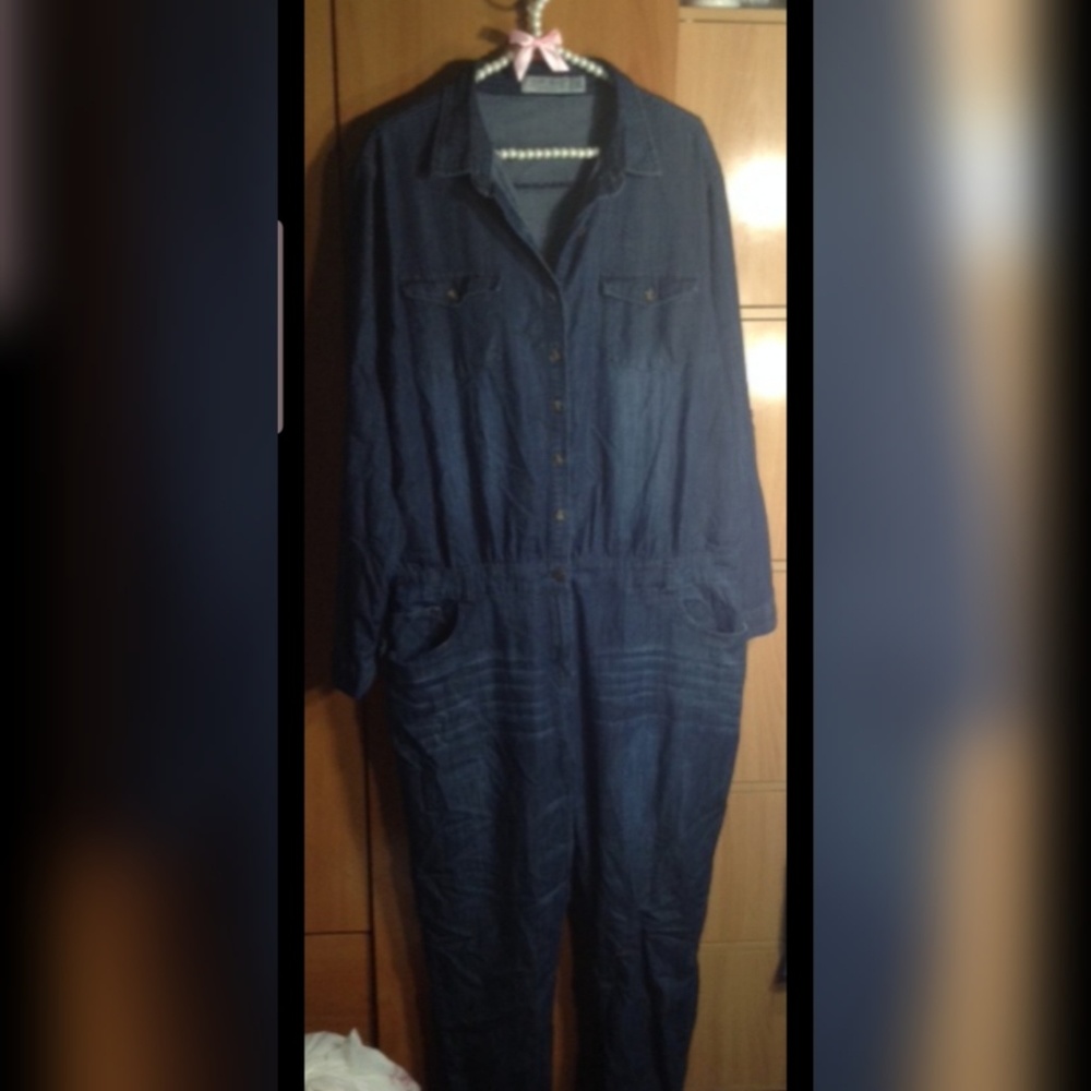 Denim jumpsuit size 3XL